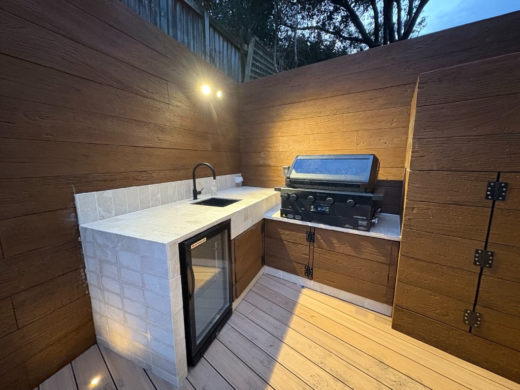Outdoor kitchen at dusk with feature lighting Sydney Eastern Suburbs